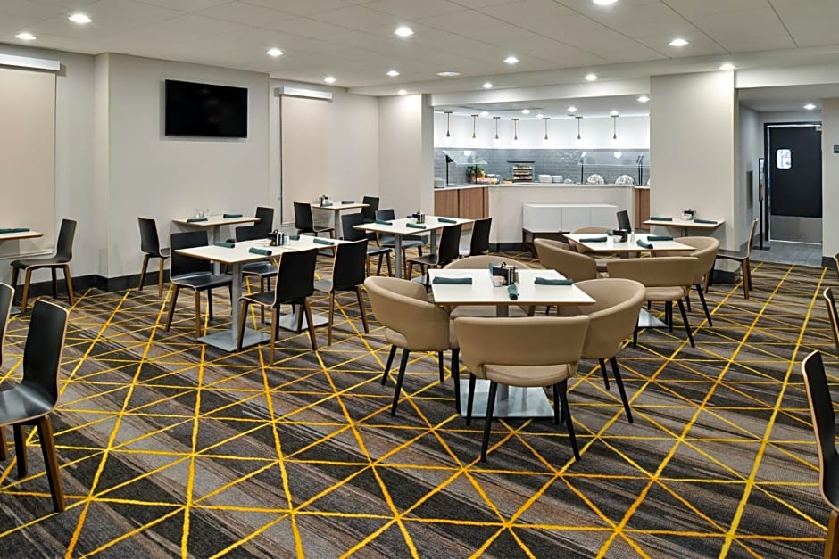Holiday Inn Hotel & Suites Overland Park-Convention Center By IHG