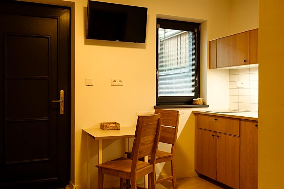 YASNA Apartments