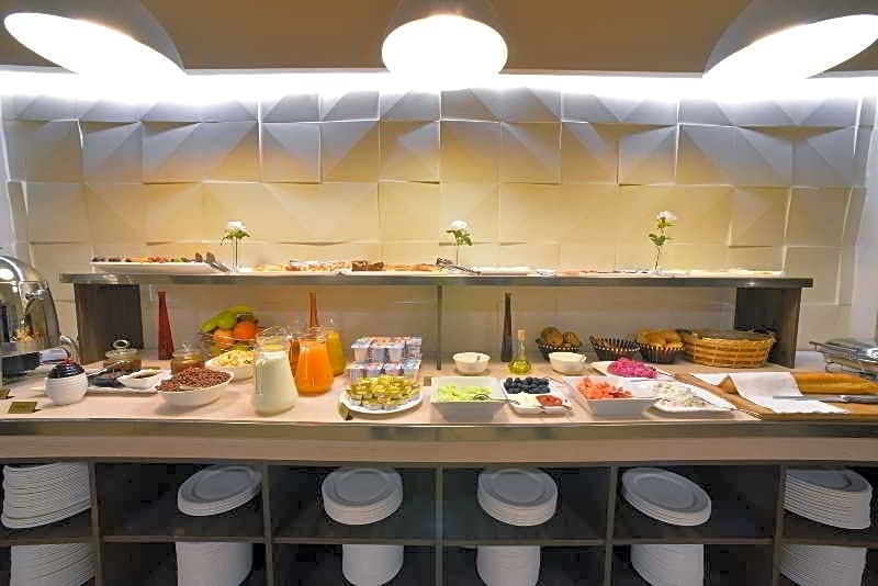 Minotel Barsam Suites Hotel