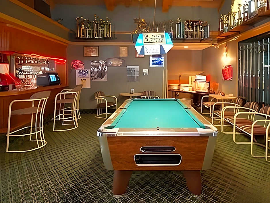 Zainee Inc Budgetel Inn and Suites