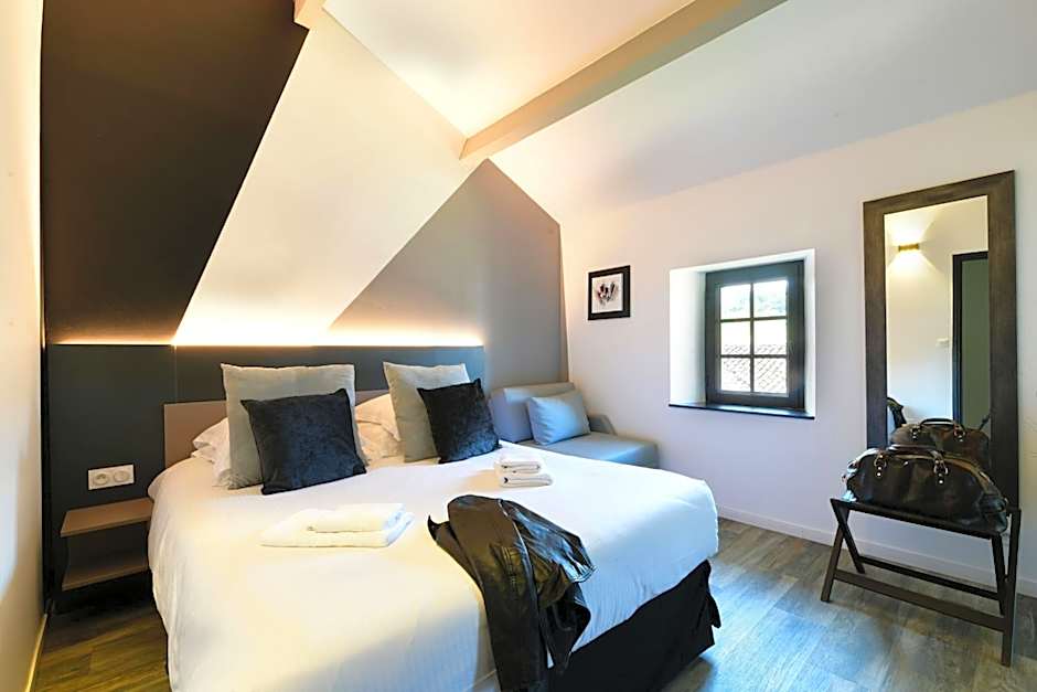 Logis L'Auberge de Larressingle