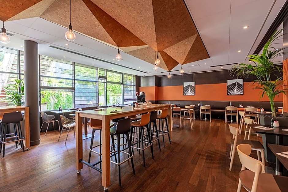 DoubleTree by Hilton Paris Boulogne