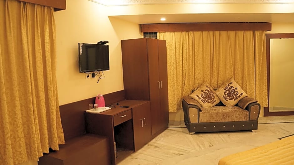 Hotel Khajuraho Temple View