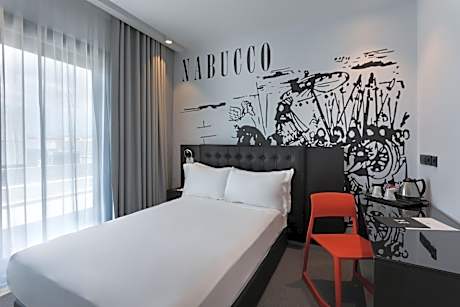 Deluxe Single Room