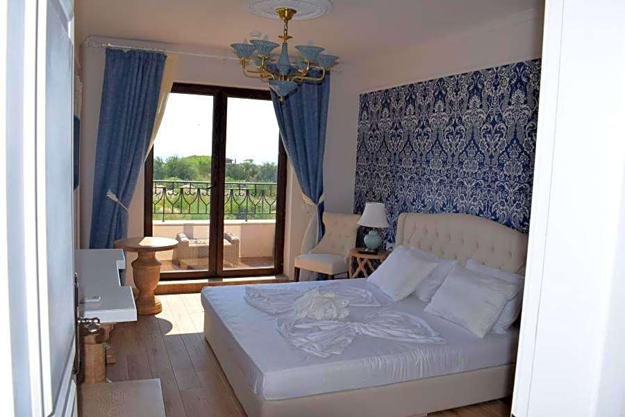 Villas for 4 or 6 Adults in Therma Village - SPA Mineral Pool & All inclusive & Free Parking