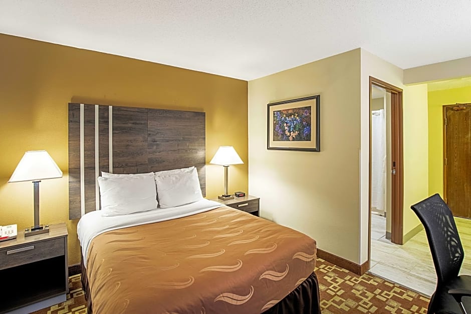 Quality Inn Milwaukee Route 45