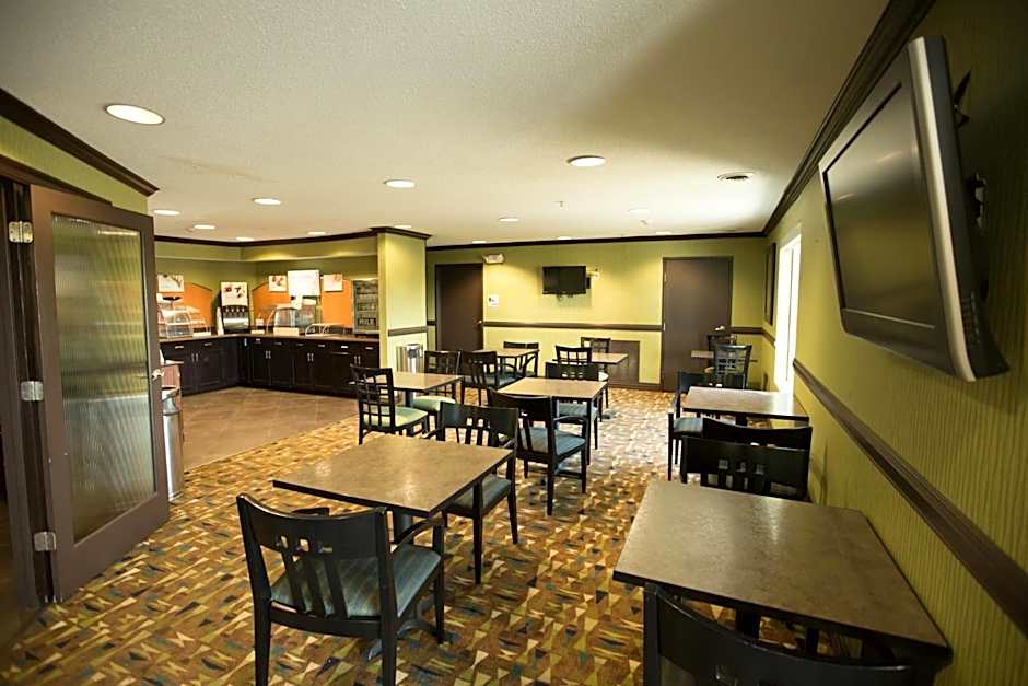 Holiday Inn Express Hotel & Suites Madison By IHG