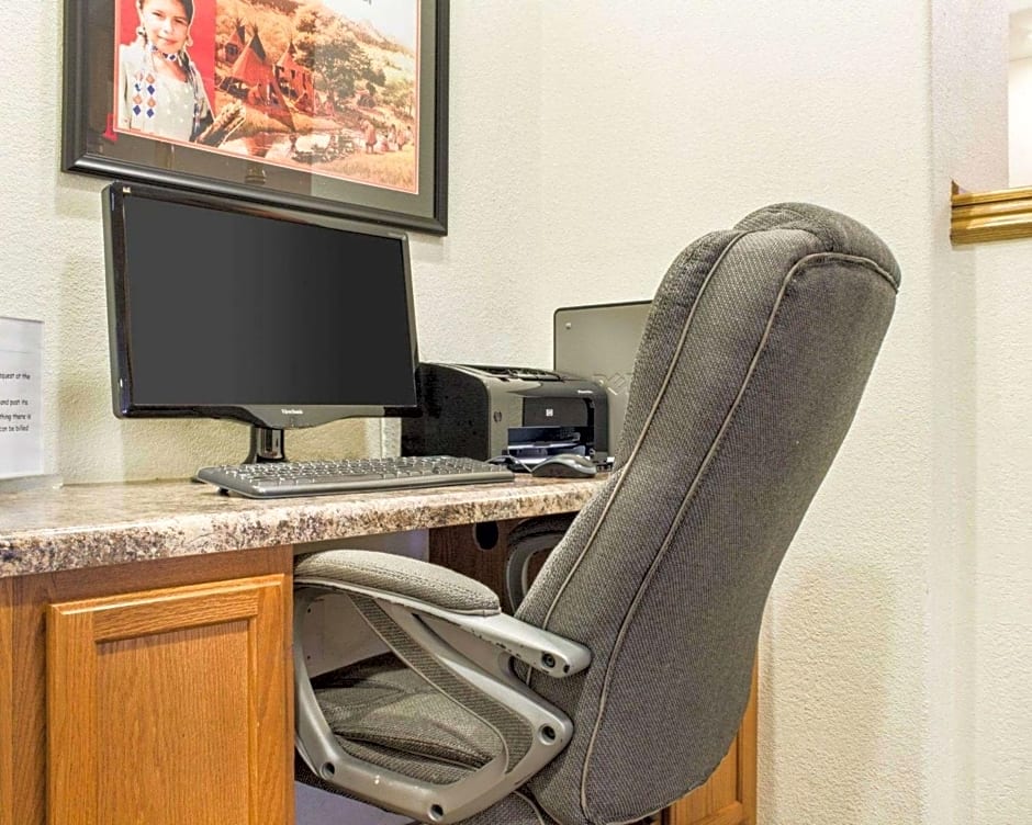 Quality Inn Oacoma - Chamberlain