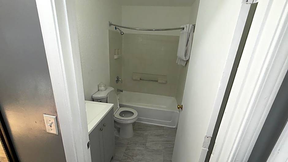 Welcome Suites Hazelwood Extended Stay Hotel