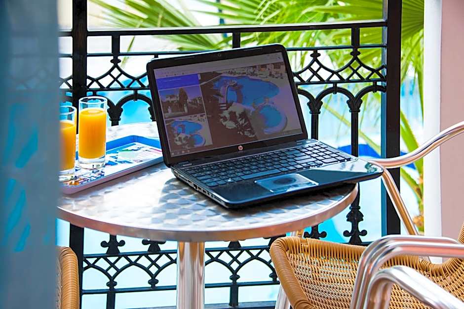 Hera Zakynthos Hotel