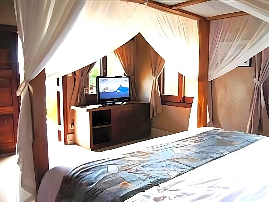 Three Monkeys Villas
