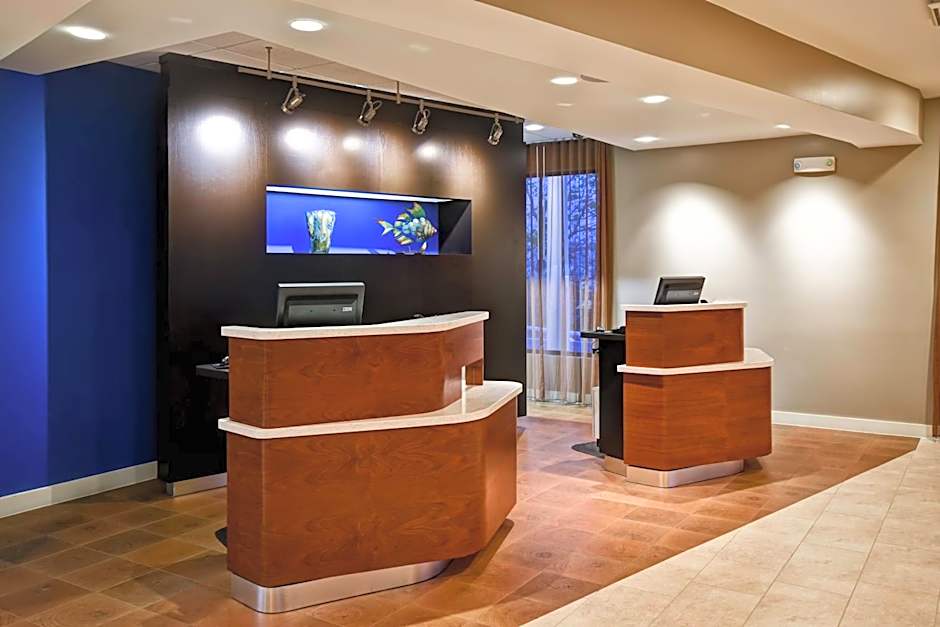 Courtyard by Marriott Cape Cod Hyannis