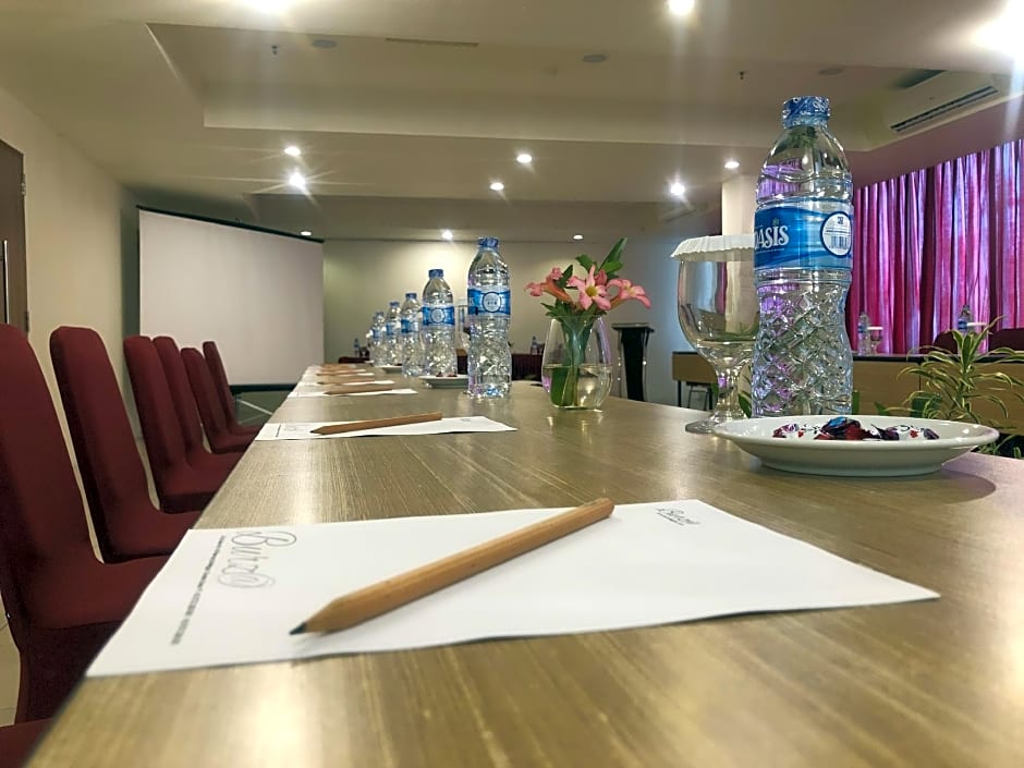 Burza Hotel Lubuk Linggau