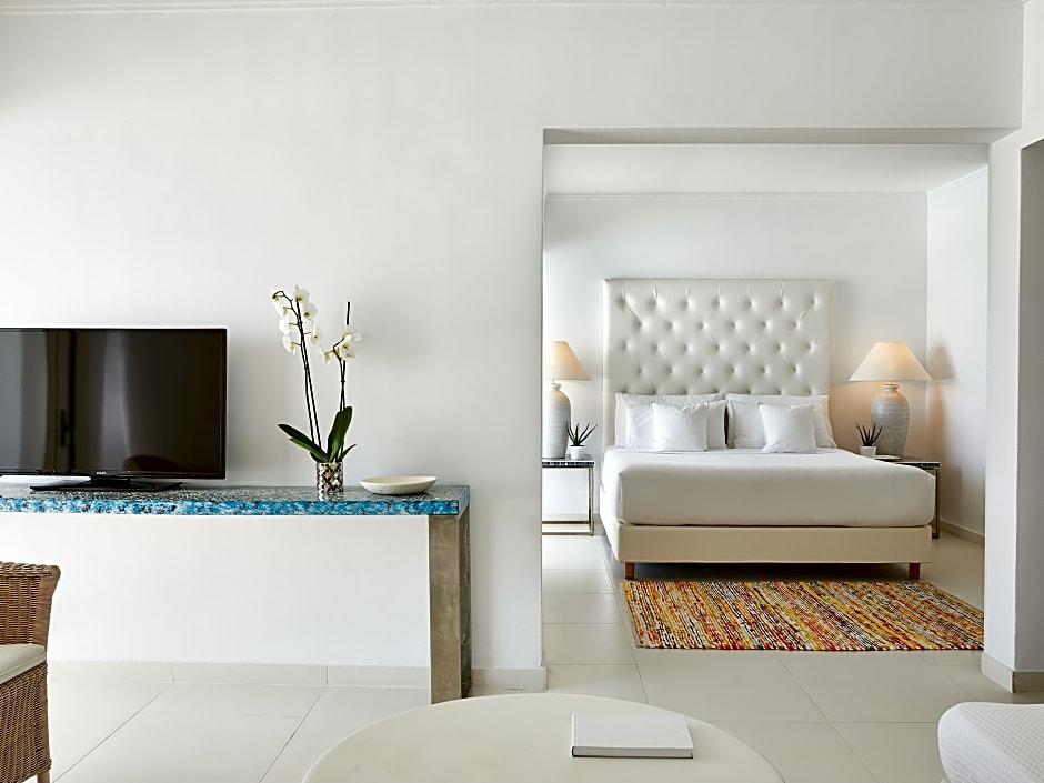 Grecotel LUX ME White