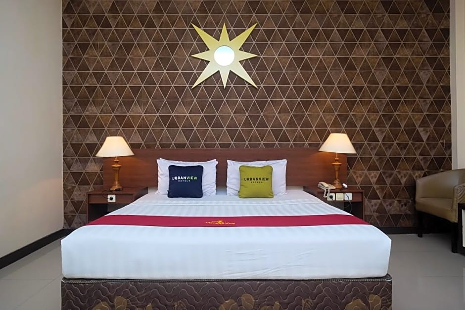 Urbanview Hotel Anggraeni Jatibarang