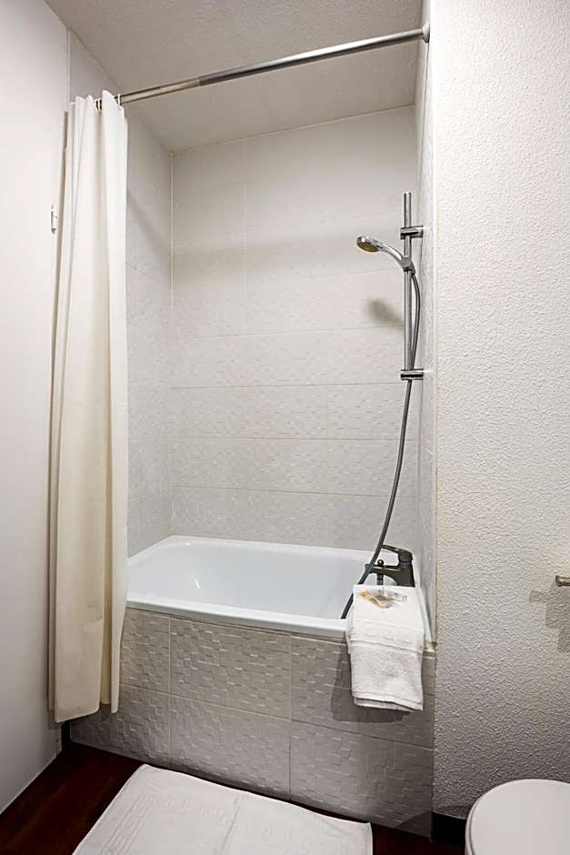 Ténéo Apparthotel Talence