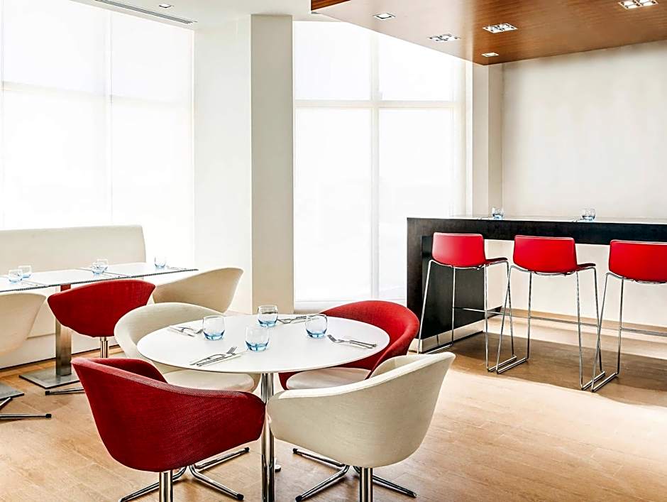 Ibis Yanbu Saudi Arabia Hotel