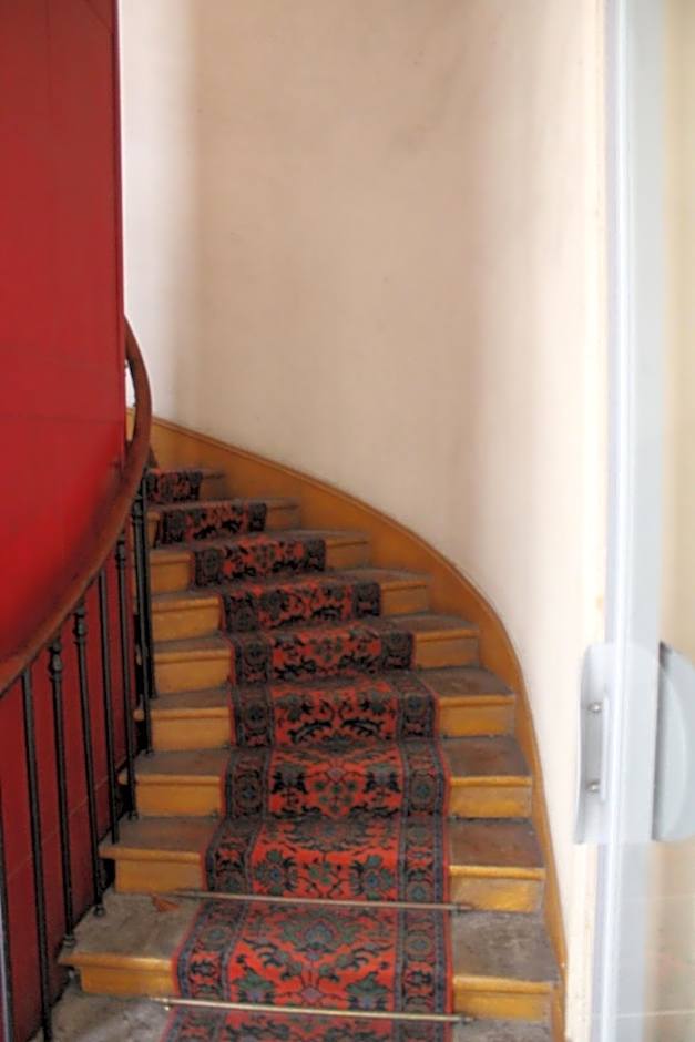 Edgar Suites Saint-Lazare - Amsterdam