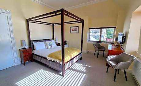 Double Room with Four Poster Bed