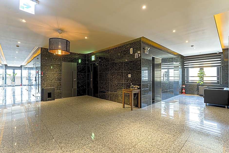 Gimpo Pentastar Hotel