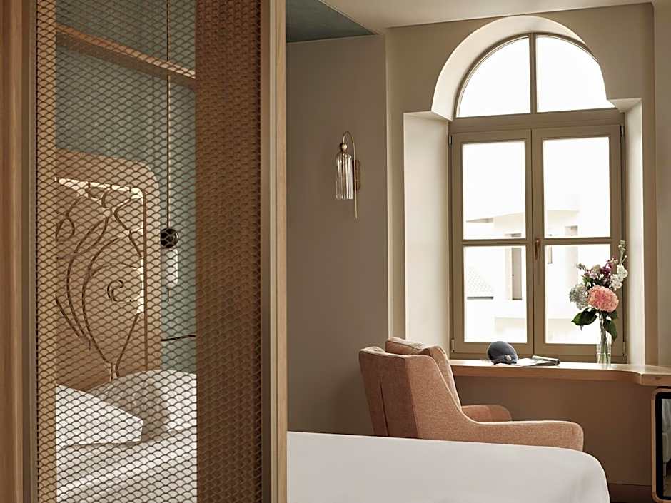 Domus Blanc Boutique Hotel