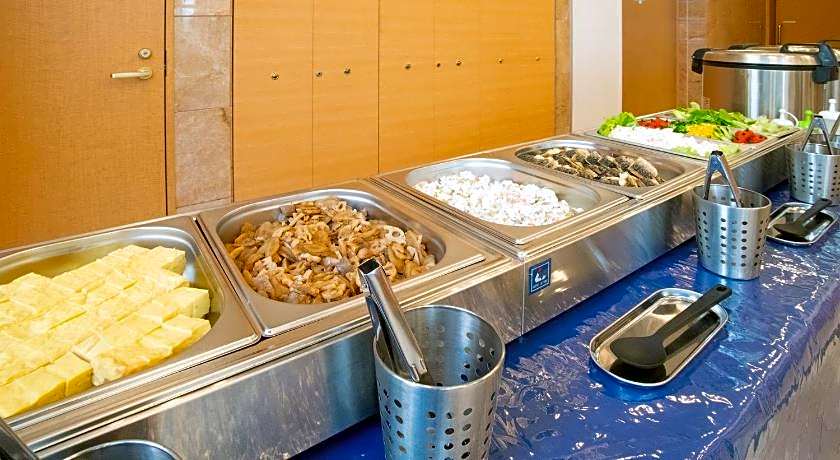 Toyoko Inn Hokkaido Asahikawa Ekimae Ichijo-Dori