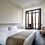 Sixtytwo Hotel