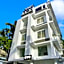 Super Hotel O Crystal Executive Suites