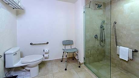 2 Queen Beds Standard Access