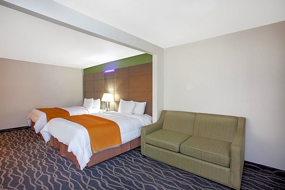 Travelodge Inn & Suites by Wyndham Anaheim on Disneyland Dr