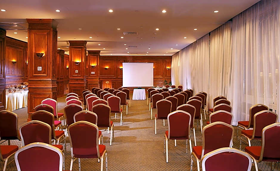 Porto Marina Apartments powered By Amer-Group