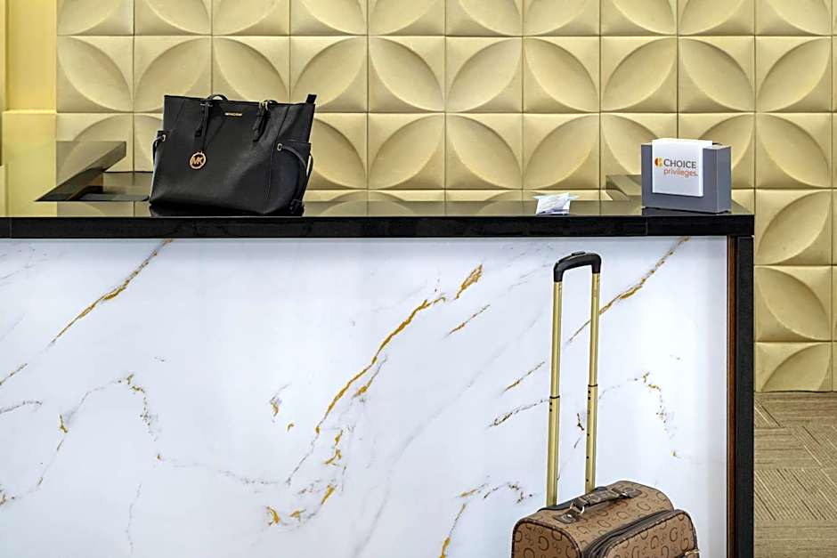 Radisson Hotel Edmonton Airport