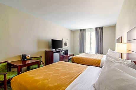 Queen Room with Two Queen Beds - Non-Smoking