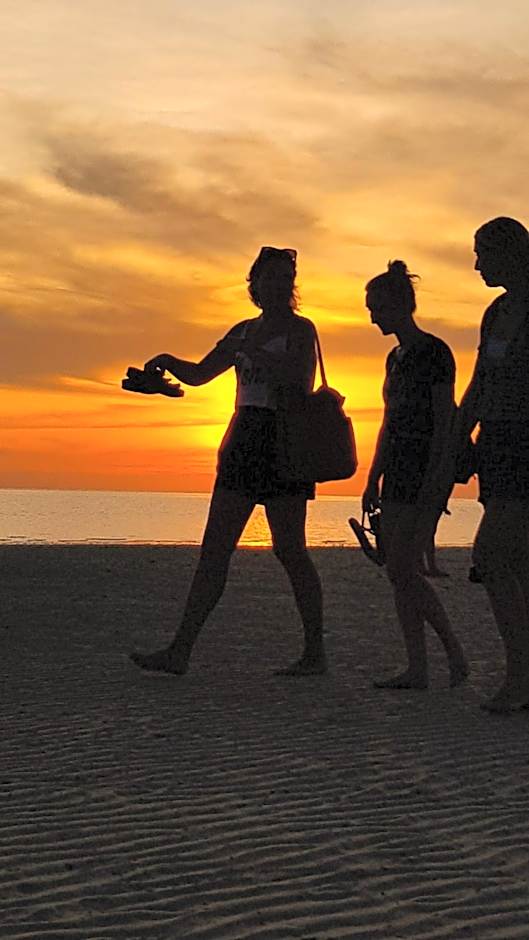 Castaway Beach Bungalows