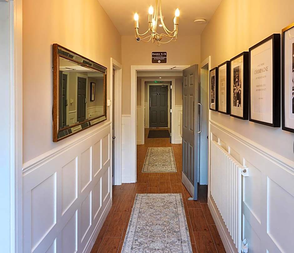 The Woden Boutique Hotel Walsall M6 J9