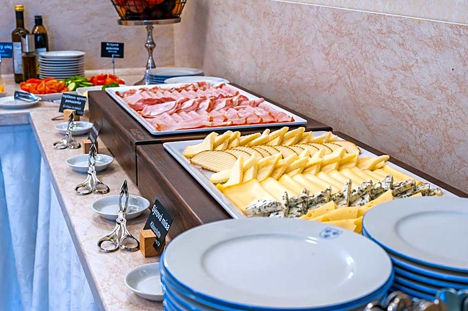 Aparthotel Tři lilie