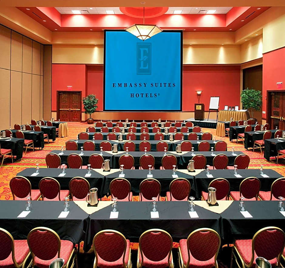 Embassy Suites By Hilton Norman - Hotel And Conference Center