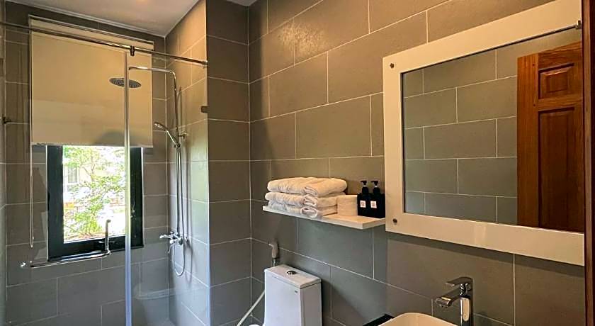 Hoang Loc Villa Hotel