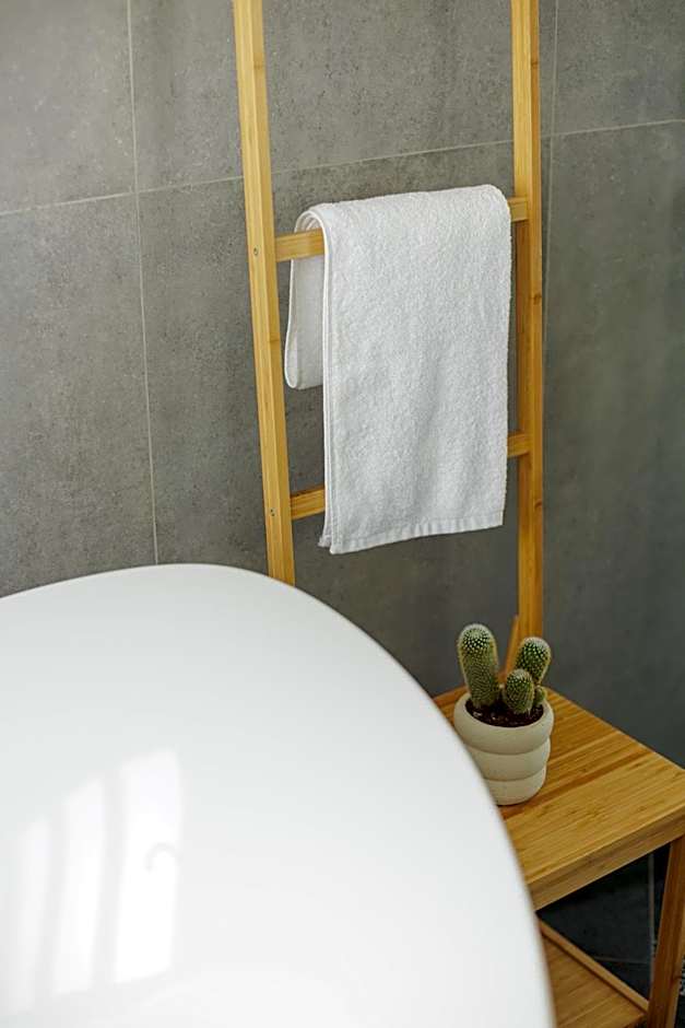 THE URBANIST •inner city residences•