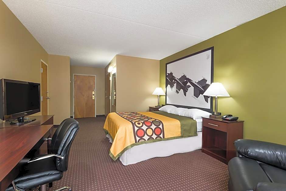 Super 8 by Wyndham Miamisburg Dayton S Area OH