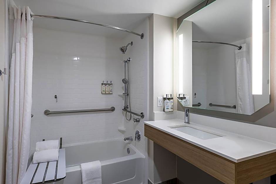 Holiday Inn Anderson By IHG