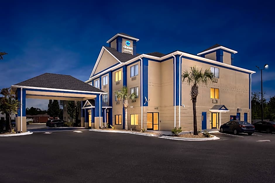 Clarion Pointe Jesup