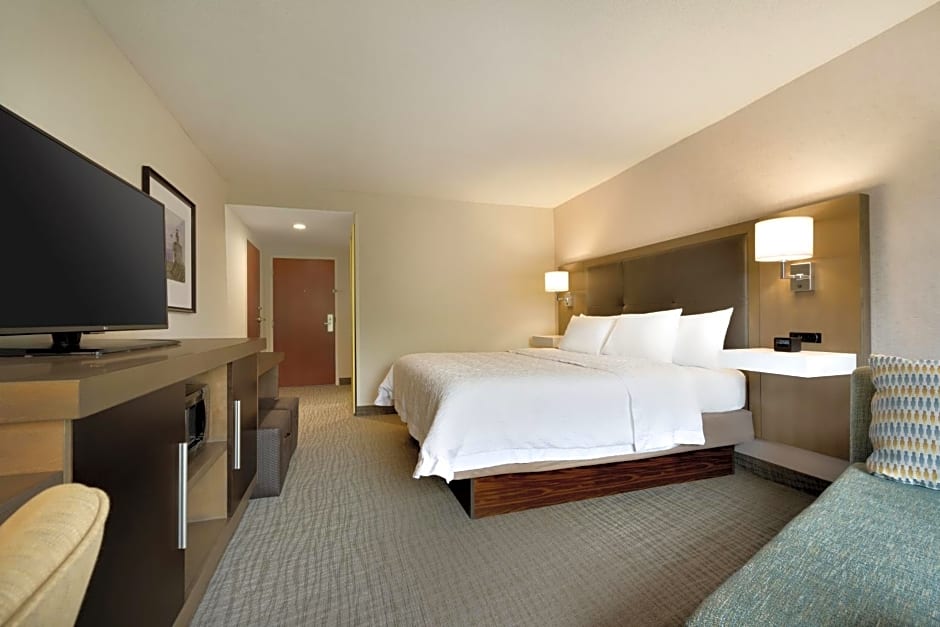 Hampton Inn & Suites Middletown