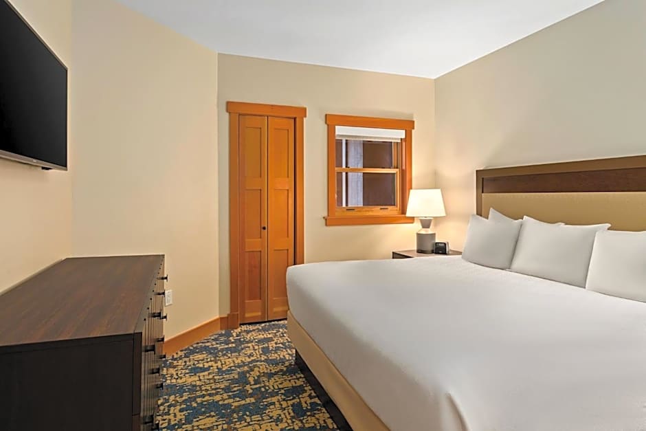 WorldMark Chelan Lake House