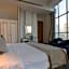 Platinum Alkhamseen Serviced Apartments