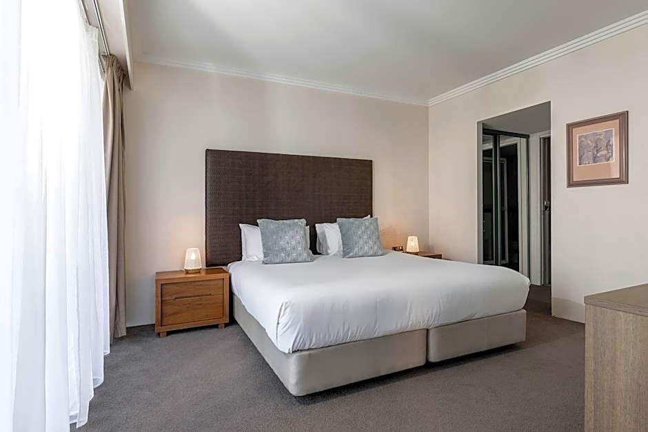 Mantra Crown Towers Surfers Paradise