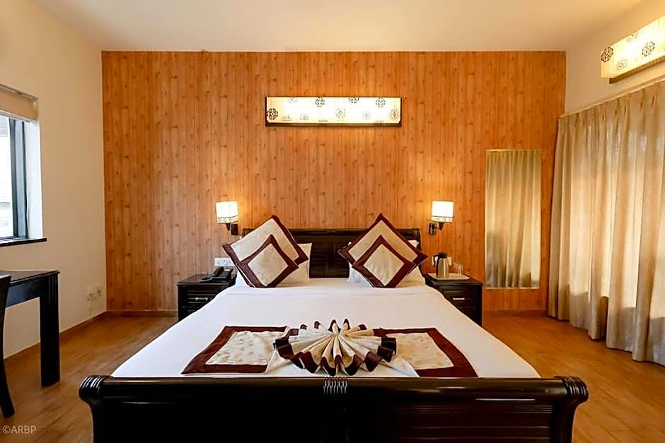 La Sunila Suites Baga by WSI