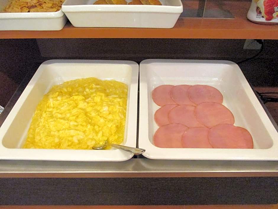 Ariston Inn Kanda Kitakyusyu Airport