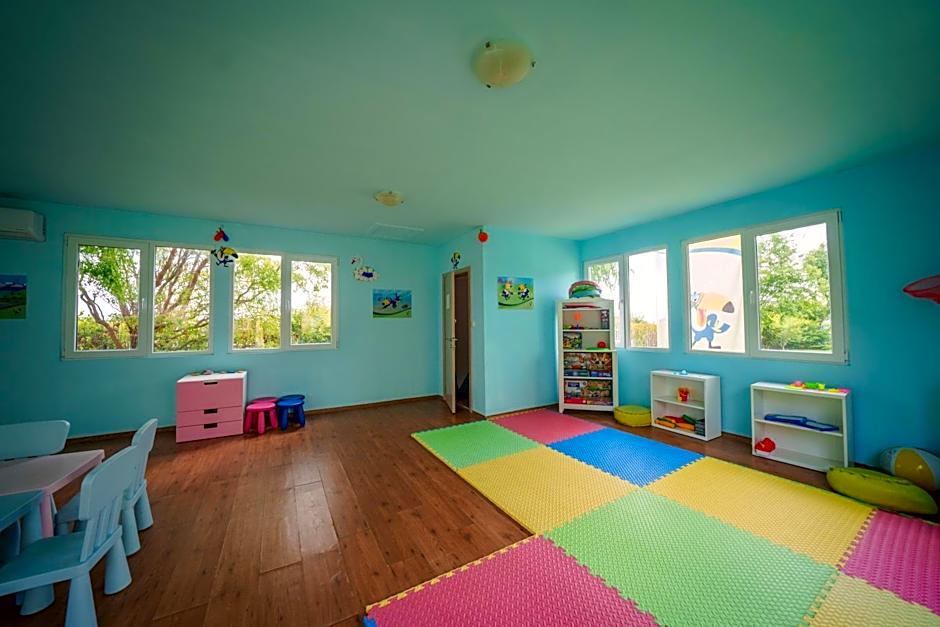 Hotel Perla Beach Luxury - All Inclusive &amp; Free Beach Access