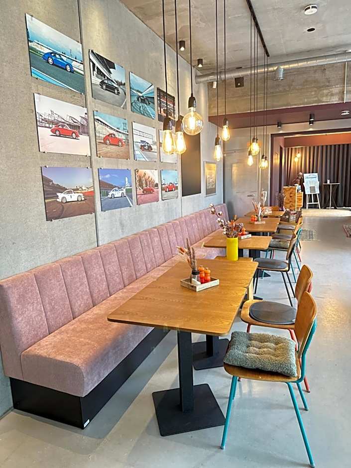 elferrooms Hotel